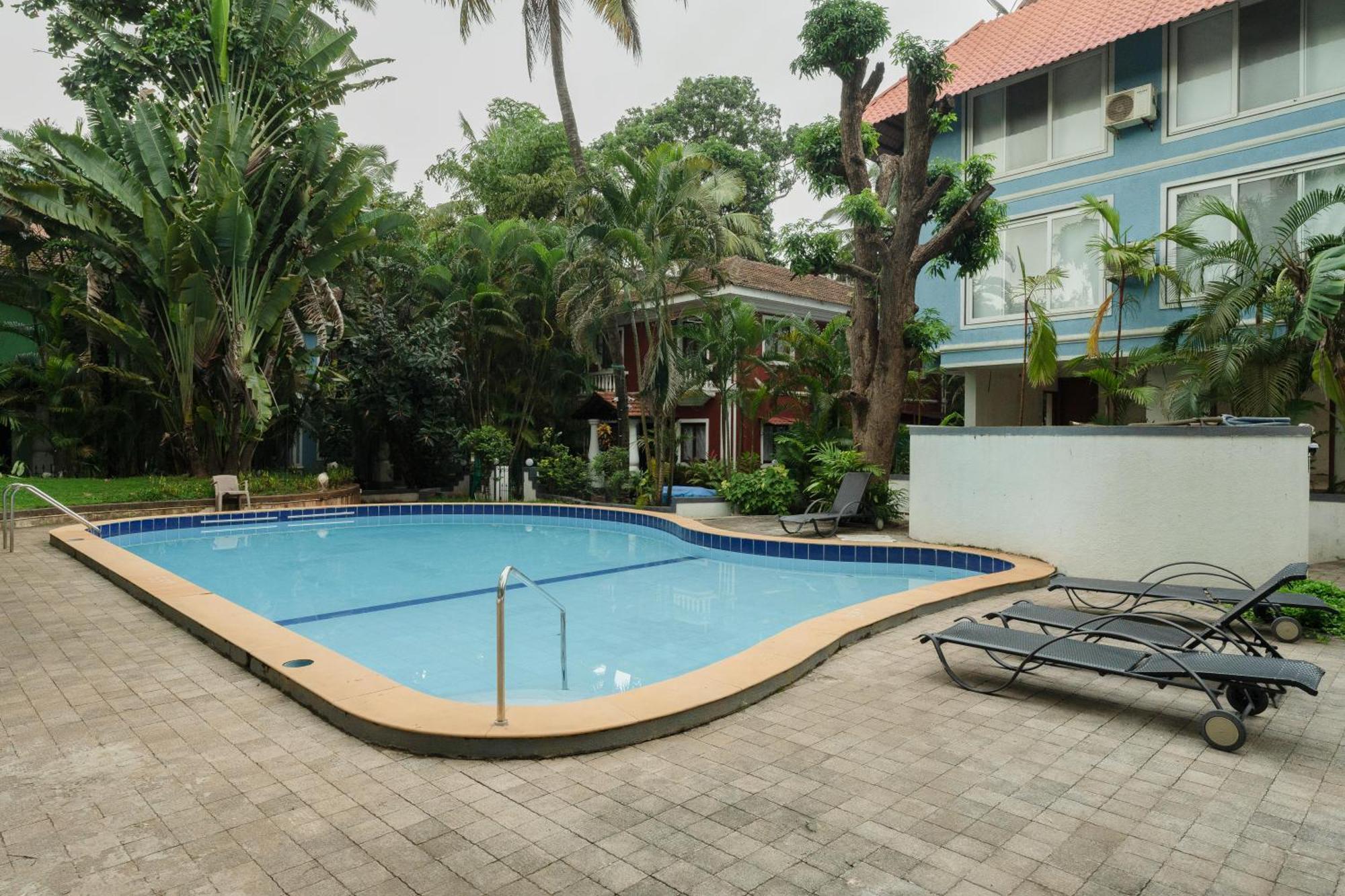 Villa The Bumblebee- Serene 3bhk Villa- Candolim, Goa By Staymonkey *