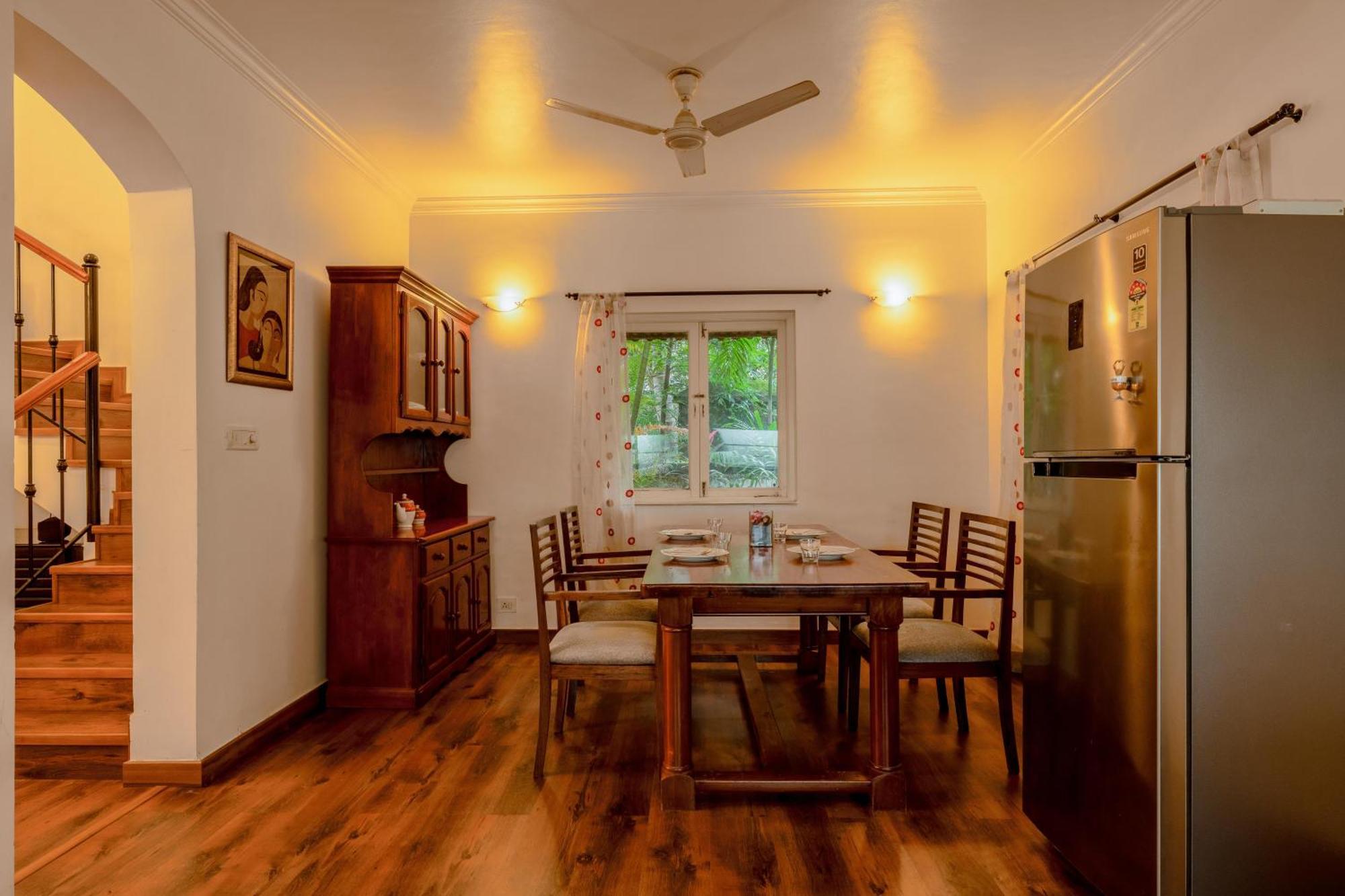 The Bumblebee- Serene 3bhk Villa- Candolim, Goa By Staymonkey Candolim
