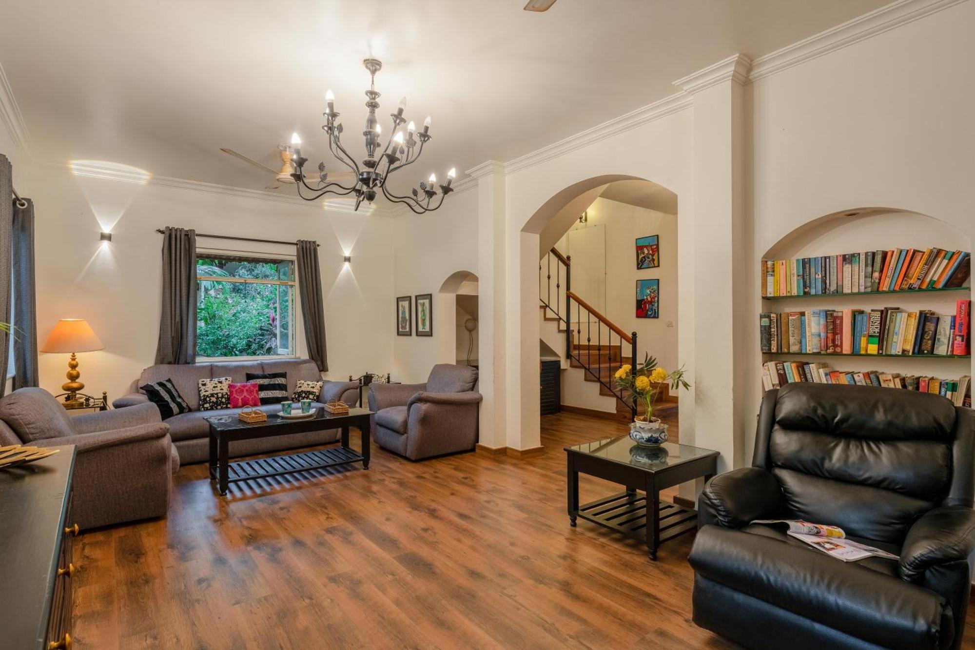 The Bumblebee- Serene 3bhk Villa- Candolim, Goa By Staymonkey Villa